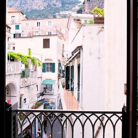 Domus Florio Corallo Amalfi Bagian luar foto
