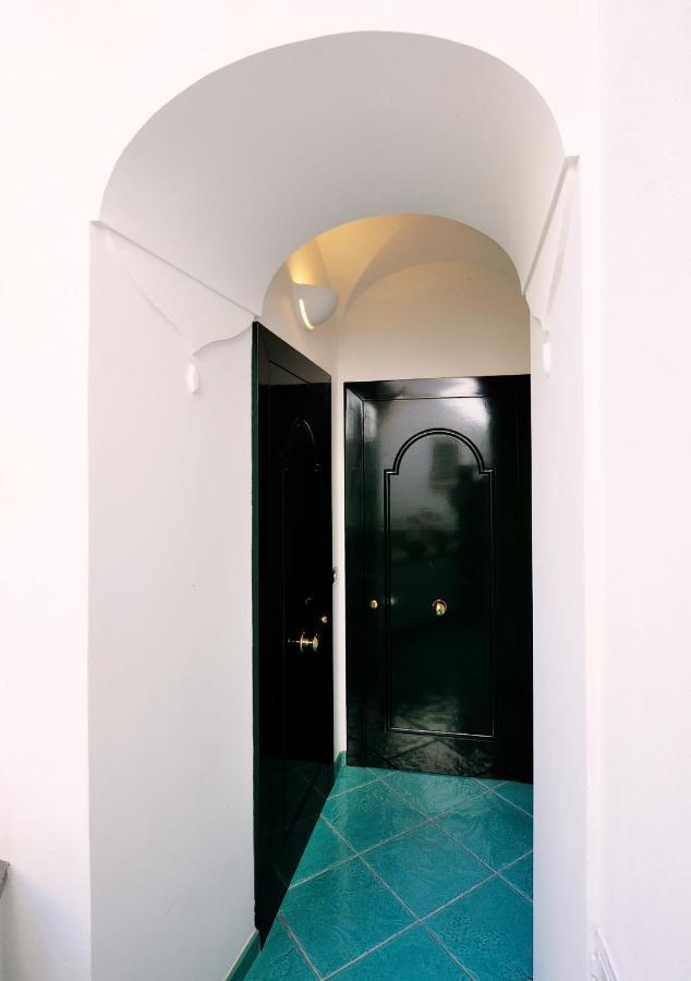 Domus Florio Corallo Amalfi Bagian luar foto